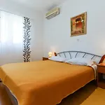 Apartmán Mandic With Parking *