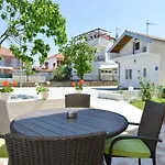 Apartmán Mandic With Parking Zadar