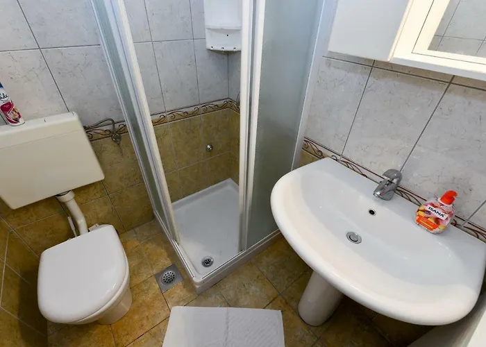 Mandic With Parking Zadar