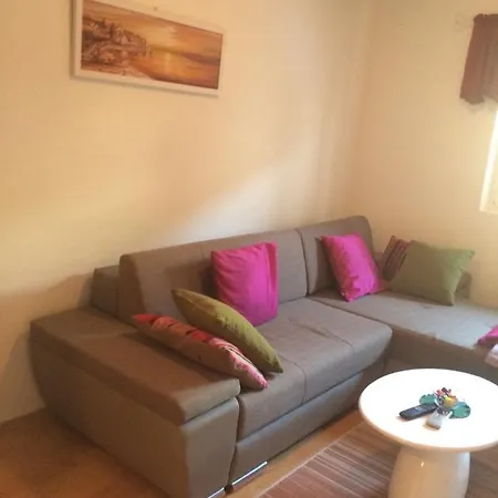 Mandic With Parking Zadar